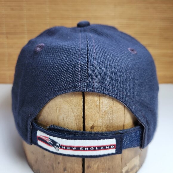 New England Patriots Hat Cap NFL Reebok Blue w White and Red Stripes Adjustable - Picture 6 of 10